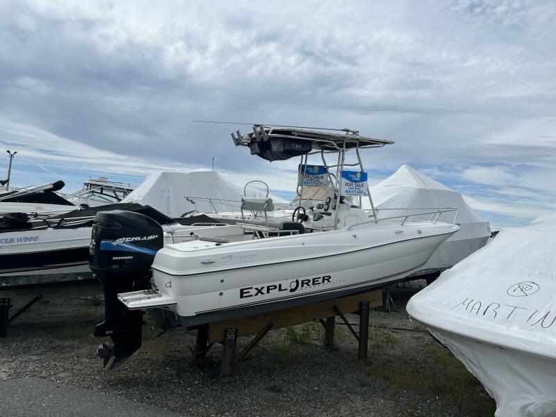 2017 Bulls Bay 230 CC