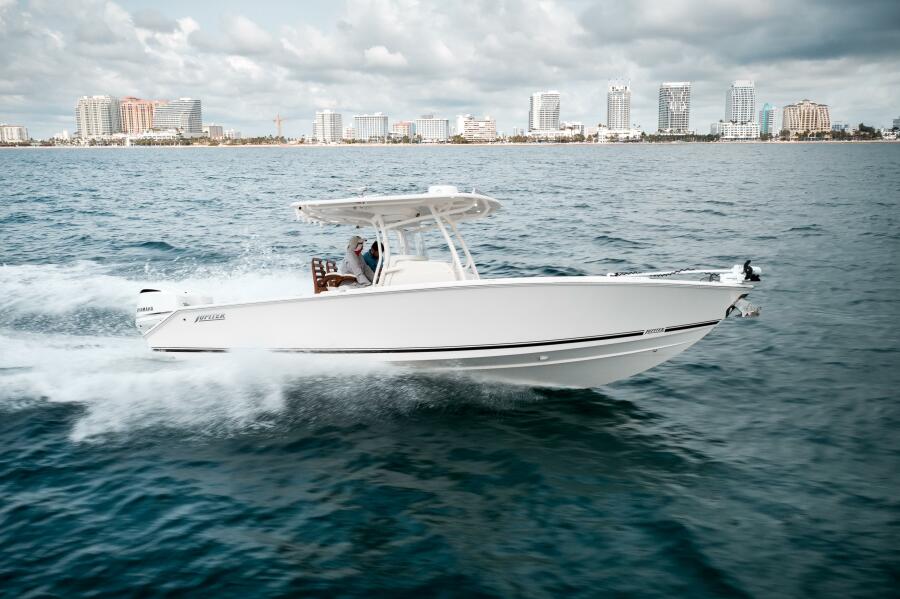 Jupiter Outboard Boats for Sale in FL Flagler Yachts