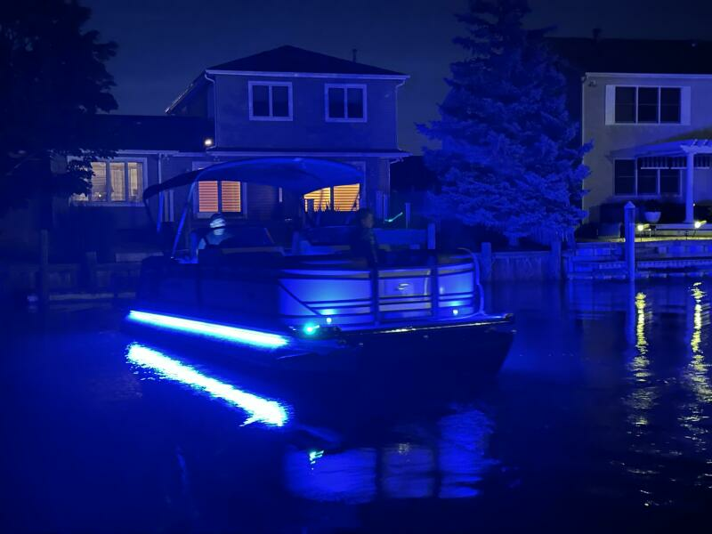 25ft Starcraft Yacht For Sale