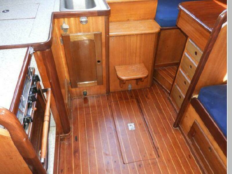 40ft Bristol Yacht For Sale