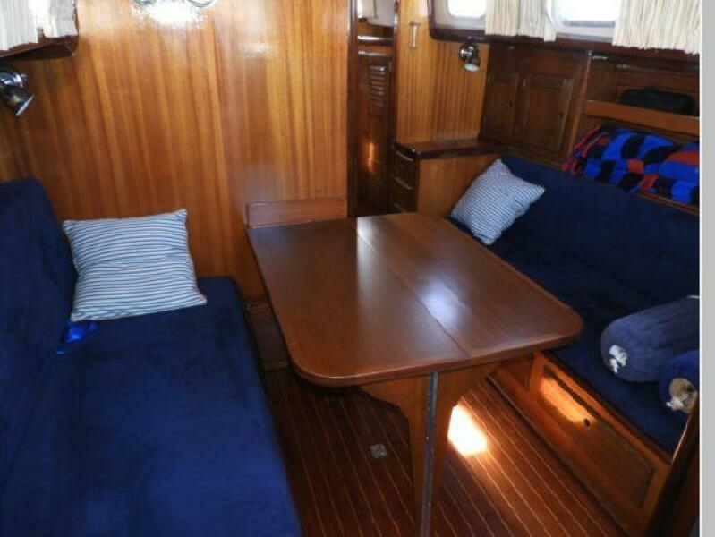 40ft Bristol Yacht For Sale