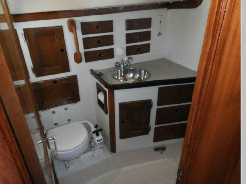 40ft Bristol Yacht For Sale