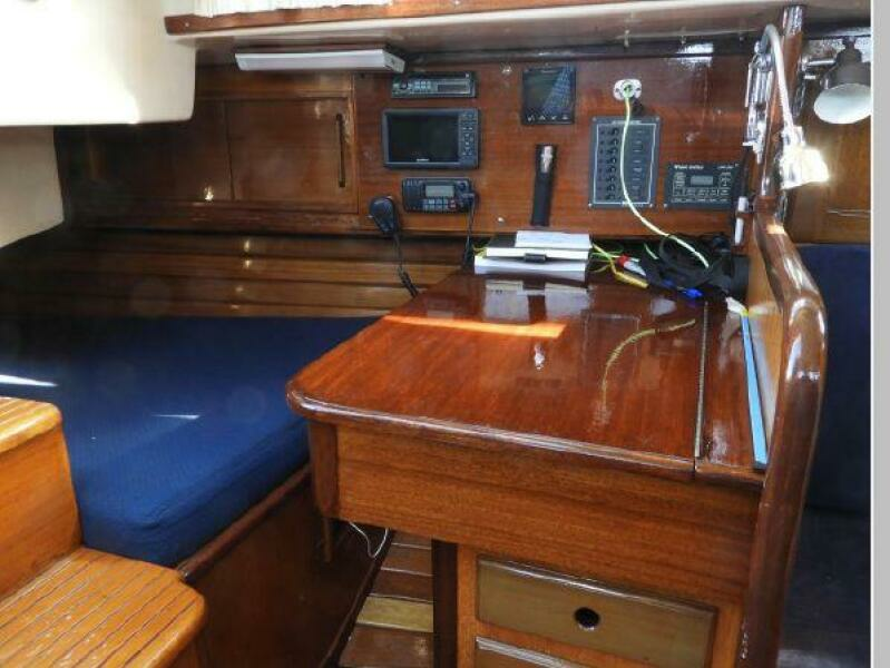 40ft Bristol Yacht For Sale