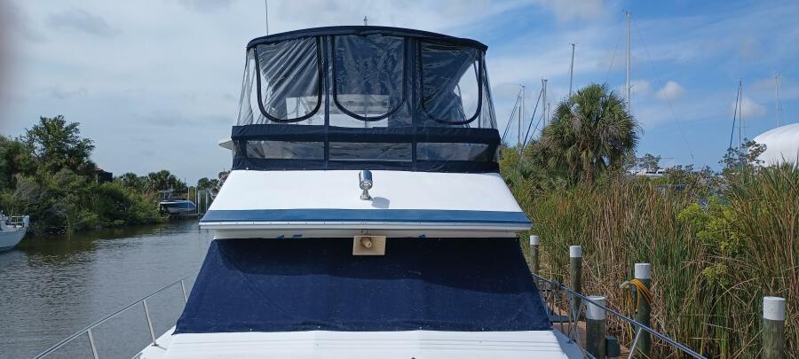 1989 Sea Ray 44 Aft Cabin