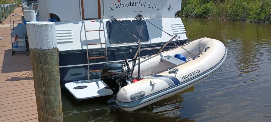 1989 Sea Ray 44 Aft Cabin