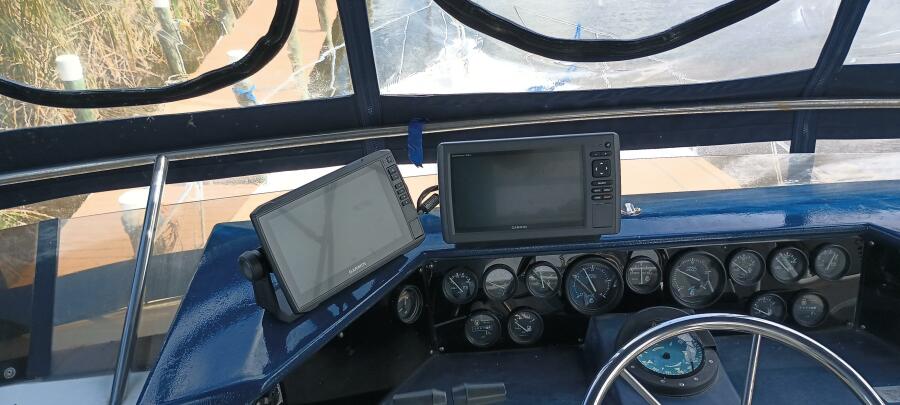 1989 Sea Ray 44 Aft Cabin