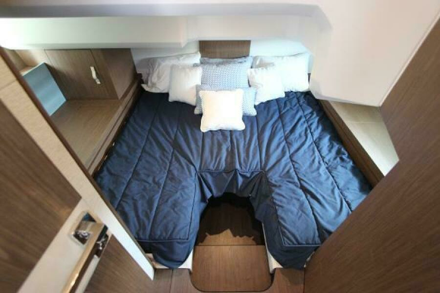 40ft Beneteau Yacht For Sale