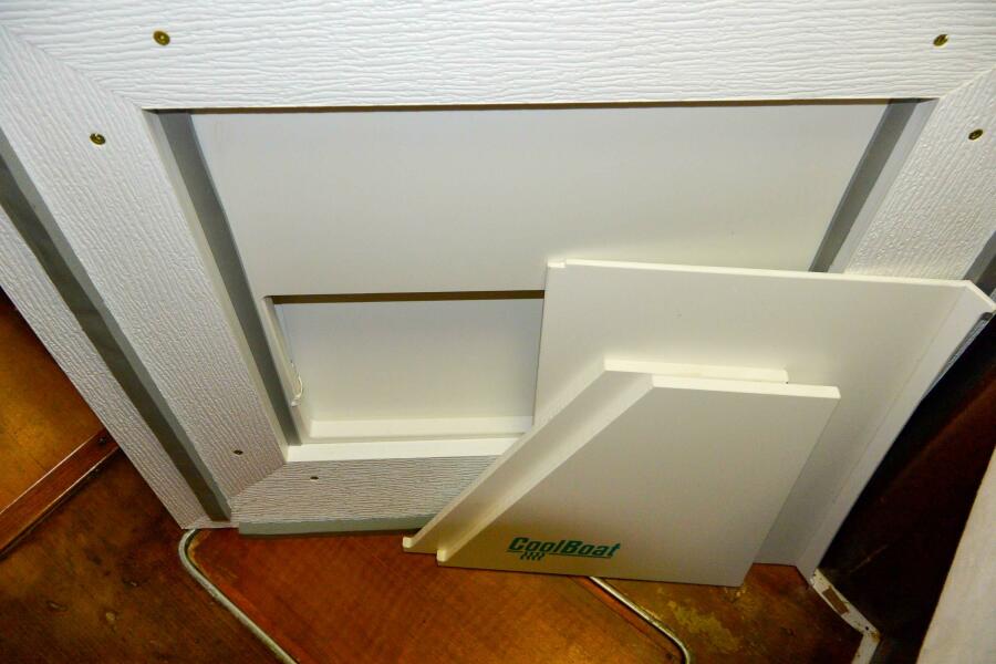 Air Cool hatch assembly
