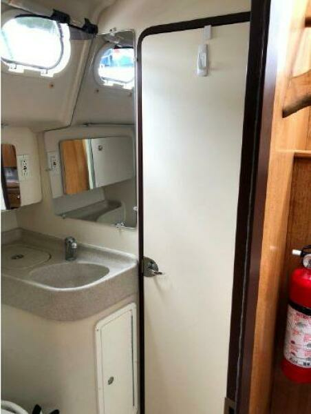 2004 Catalina 387