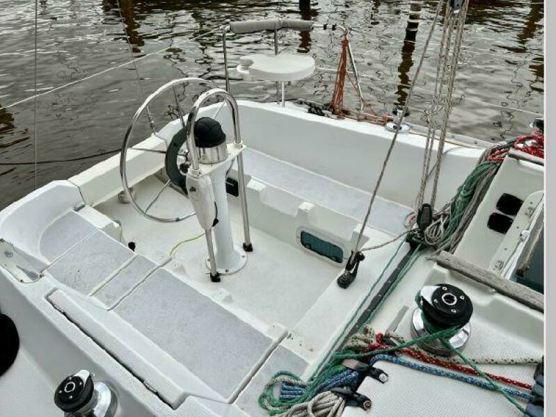 1992 Beneteau First