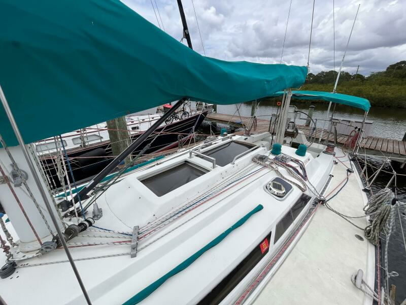 40ft C amp C Yacht For Sale