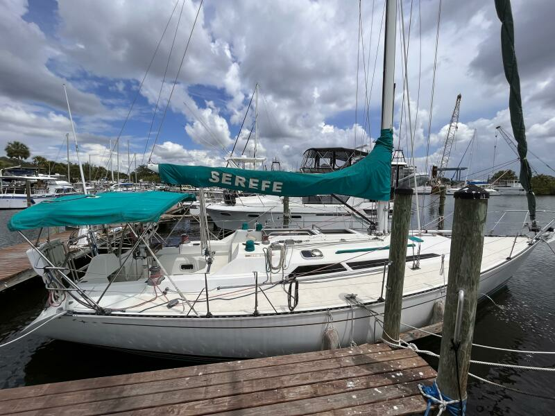 40ft C amp C Yacht For Sale