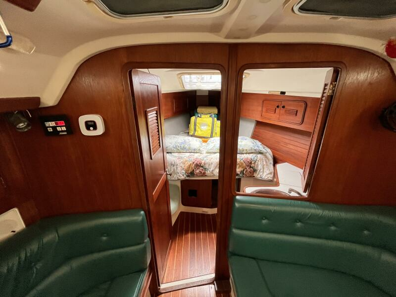 40ft C amp C Yacht For Sale