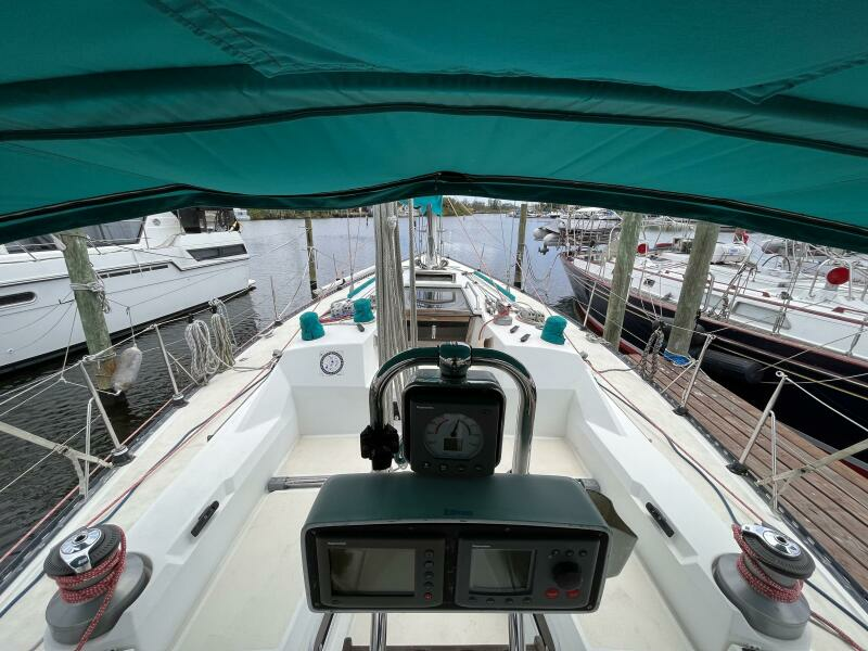 40ft C amp C Yacht For Sale