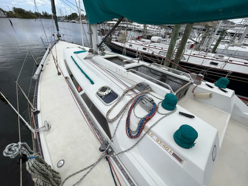 40ft C amp C Yacht For Sale