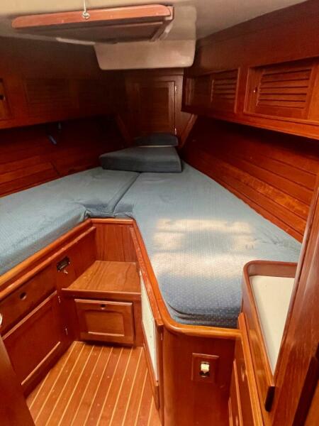 1985 Bristol 38.8