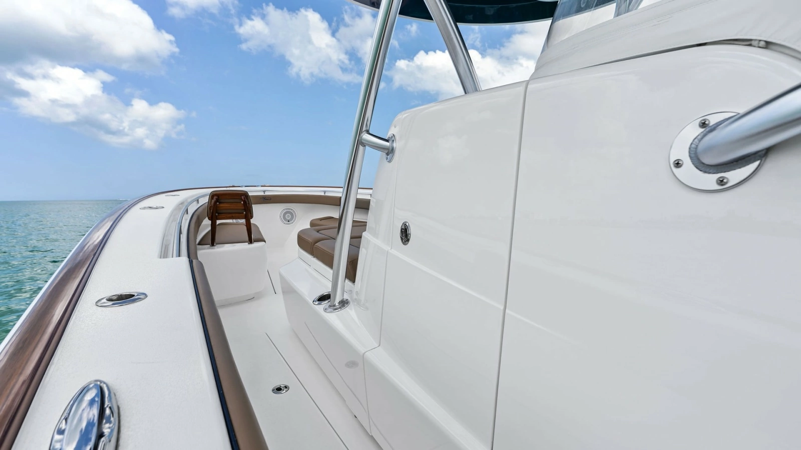 Starboard Walkway and Bow Seating