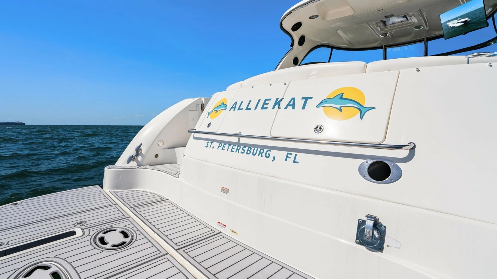 2005 Sea Ray Sundancer 500