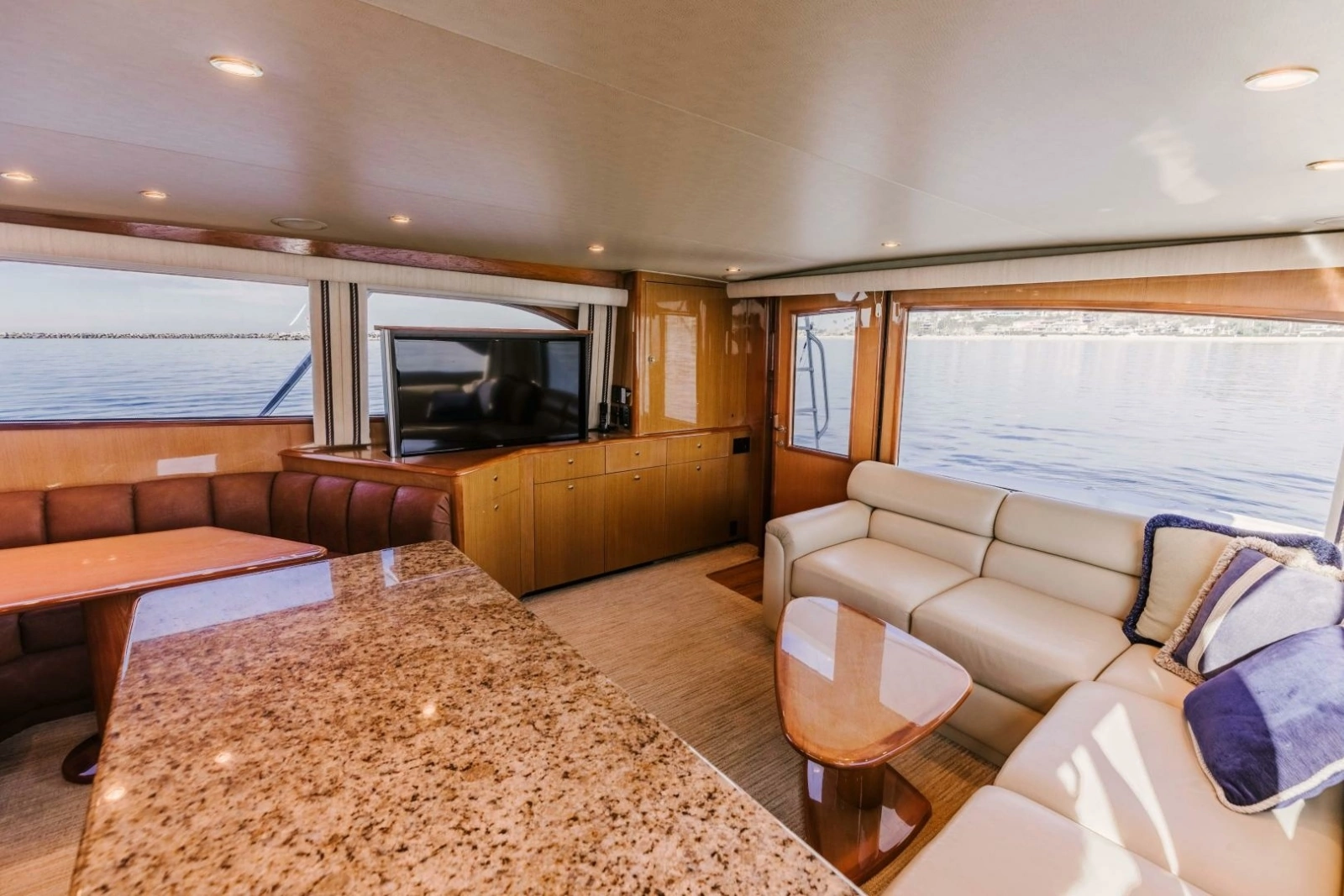 2003 Viking 56 Convertible - SECTACULAR BID