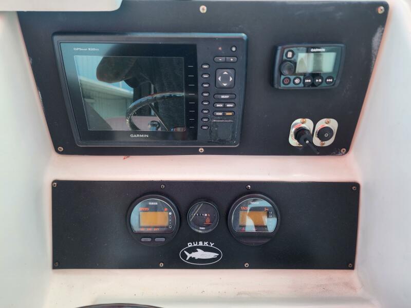 Garmin Electronics & Gauges