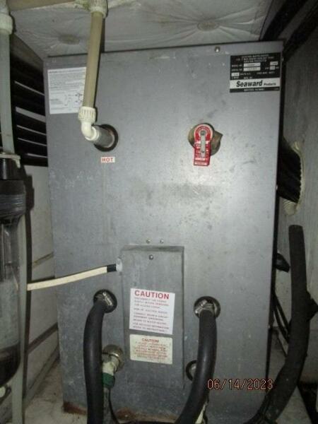 47' Bayliner water heater
