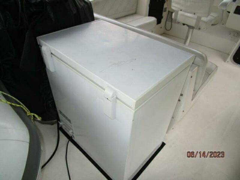 47' Bayliner flybridge freezer