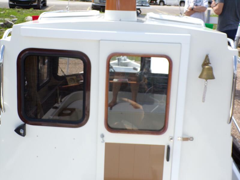 Miss Baker 2017 Ranger Tugs R-21EC door