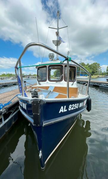 Miss Baker 2017 Ranger Tugs R-21EC  anchor