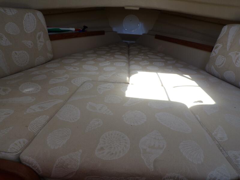 Miss Baker 2017 Ranger Tugs R-21EC mattress