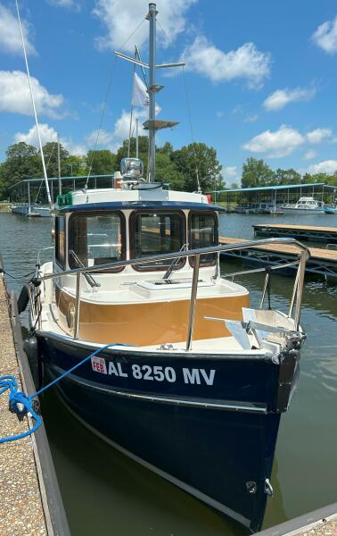 Miss Baker 2017 Ranger Tugs R-21EC Bow starboard