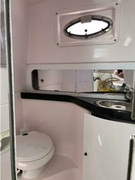 2001 Pro-Line 33 Express