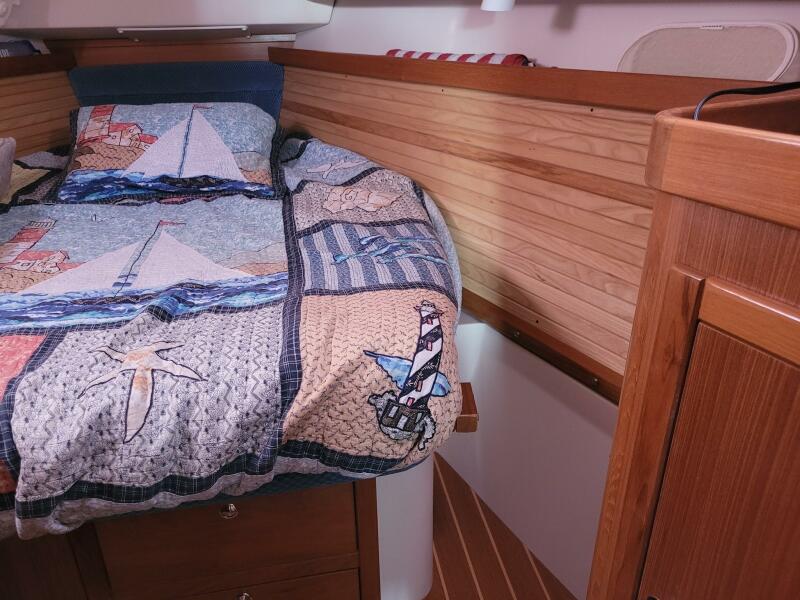2009 Catalina 375
