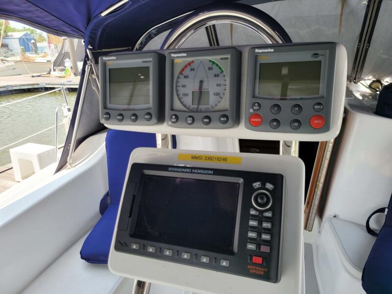 2009 Catalina 375