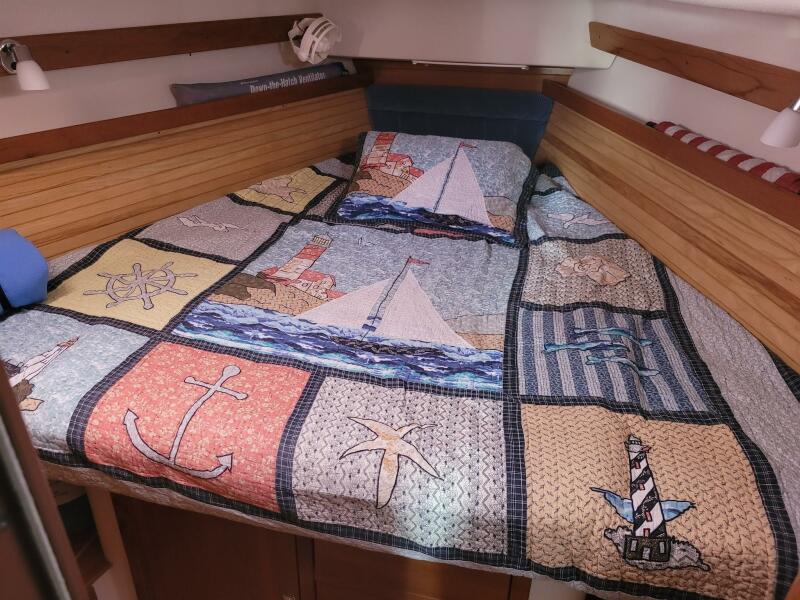 2009 Catalina 375
