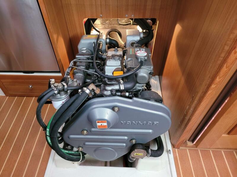 2009 Catalina 375