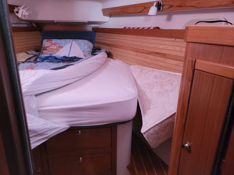 2009 Catalina 375