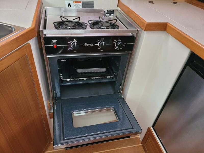 2009 Catalina 375
