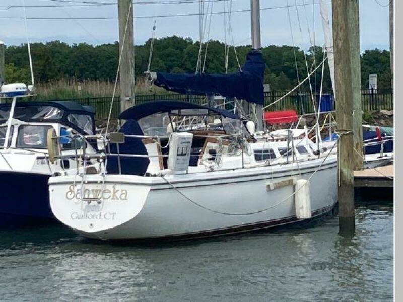 Sanweka 36ft Catalina Yacht For Sale