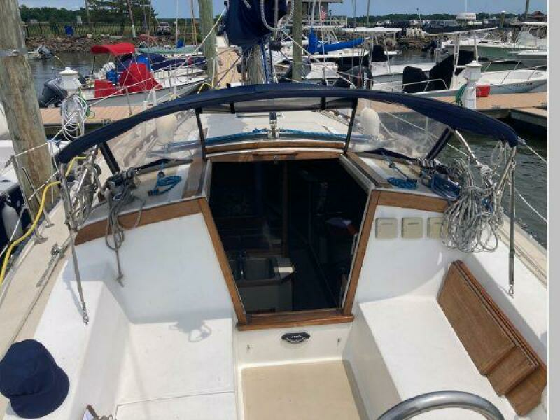 Sanweka 36ft Catalina Yacht For Sale