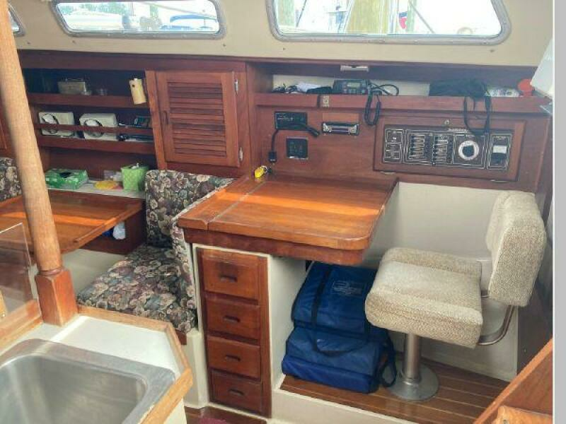 Sanweka 36ft Catalina Yacht For Sale