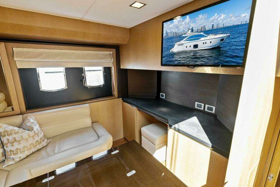 Blue Daksa 64ft Absolute Yacht For Sale Blue Daksa 64ft Absolute Yacht For Sale