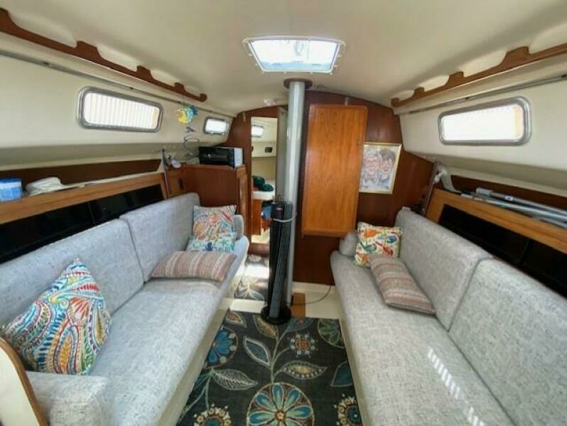 1984 Pearson 303