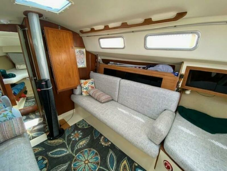 1984 Pearson 303