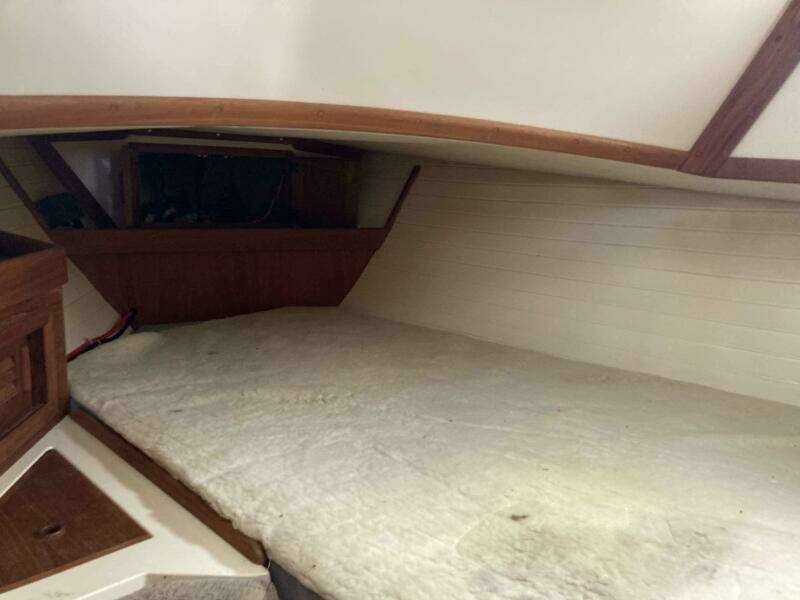 37ft Pacific Seacraft Yacht For Sale