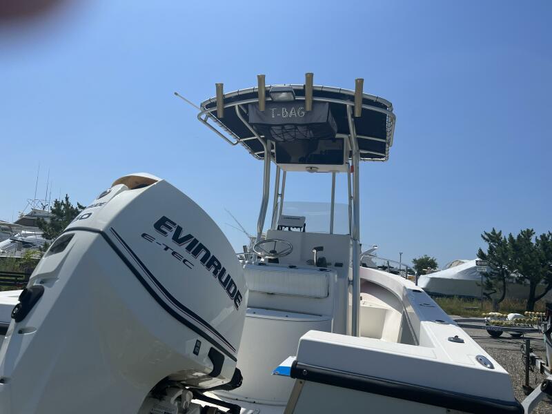 2011 May-Craft 2000CC