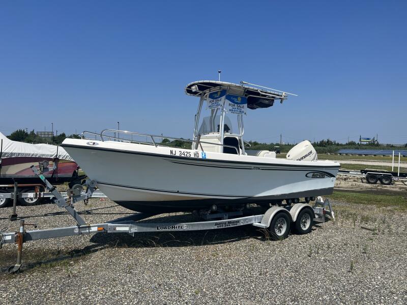2011 May-Craft 2000CC