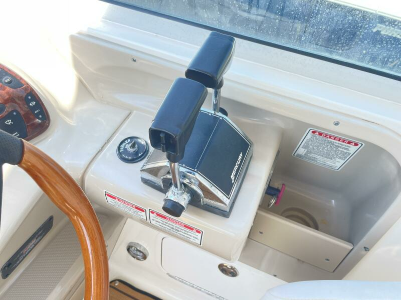 2002 Sea Ray 280 Sundancer