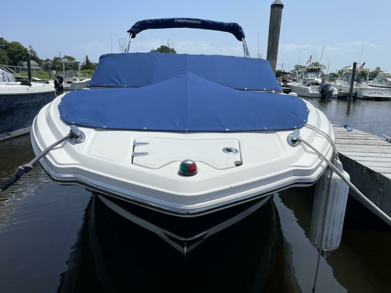 2015 Chaparral 226 SSI