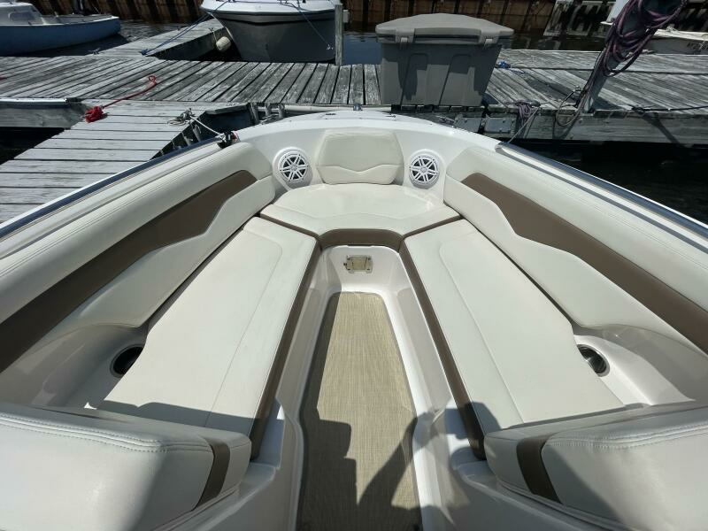 2015 Chaparral 226 SSI