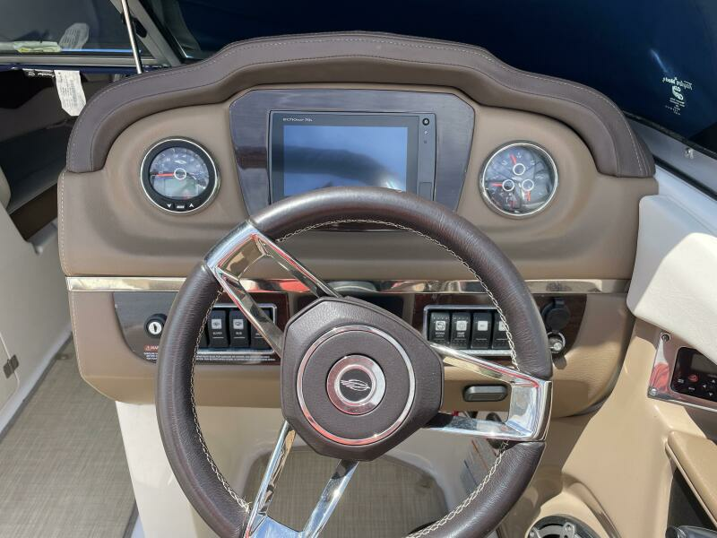2015 Chaparral 226 SSI